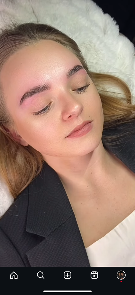 Brow Lamination, Wax & Tint