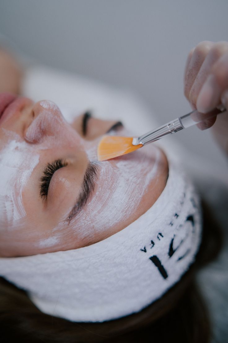 Glam Signature Facial