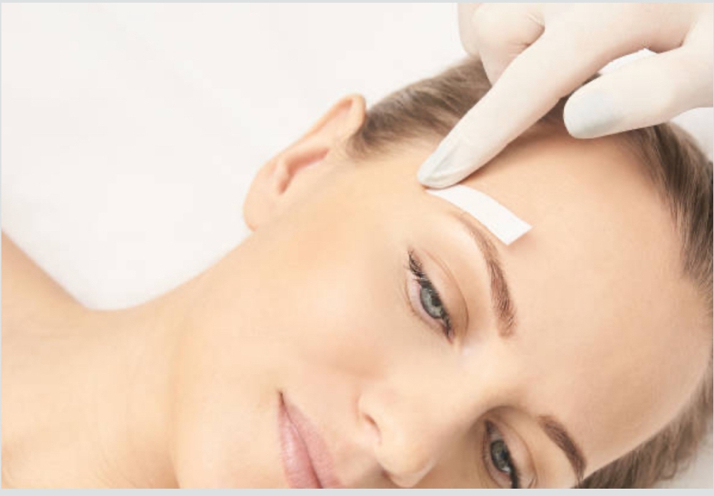 Eyebrow Wax