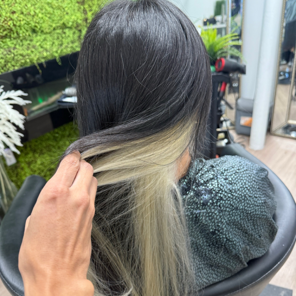 Color Block/Peekaboo at Africana Star Salon in Los Angeles, CA