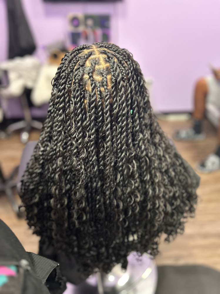 Island Twist ( Med. size) at Thahairtherapist in Houston, TX