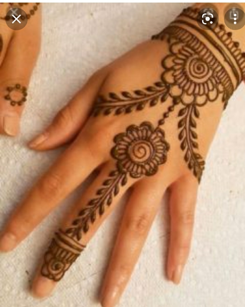 Henna Tattoo Small /Medium Design