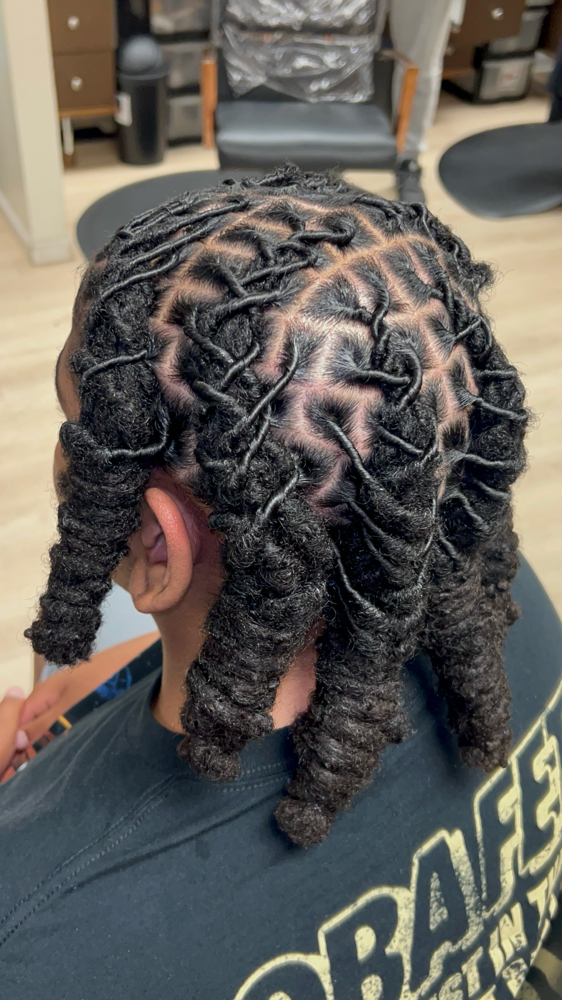 Kids Retwist at Crown Maintenance in Detroit, MI