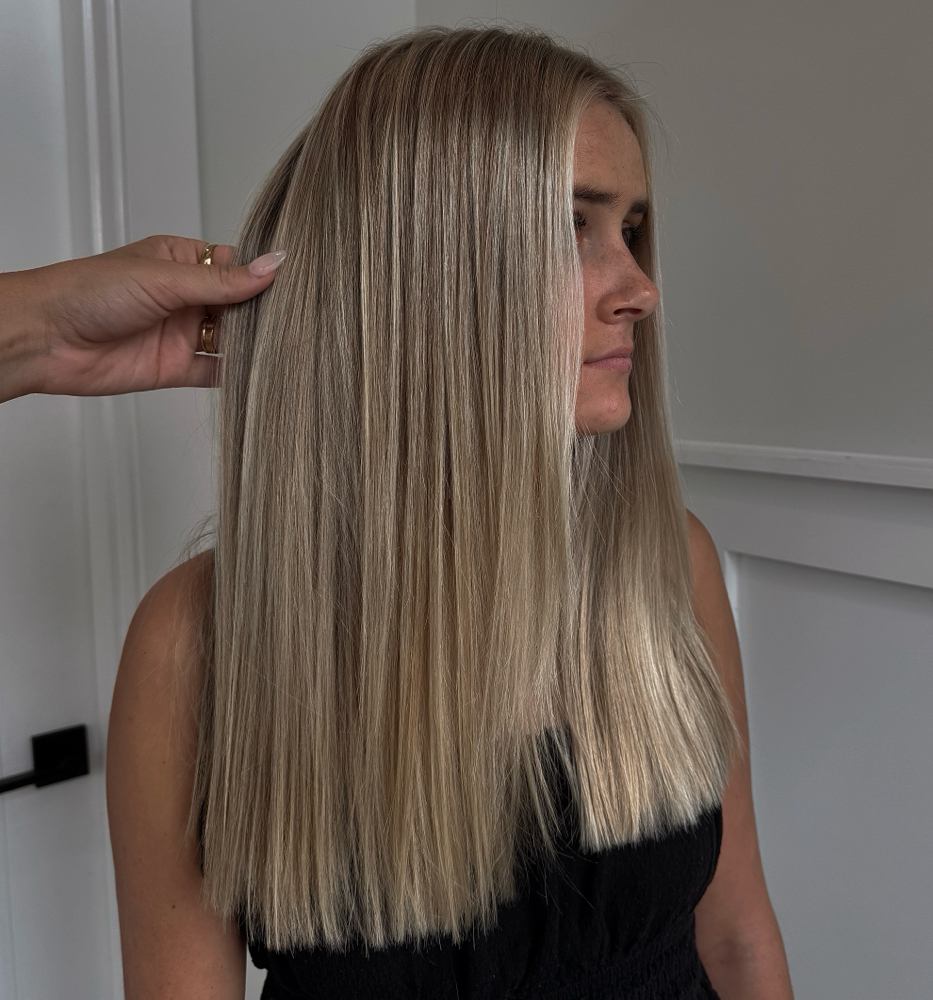 Full Blonding at Lindsay Jones in Wilmington, NC