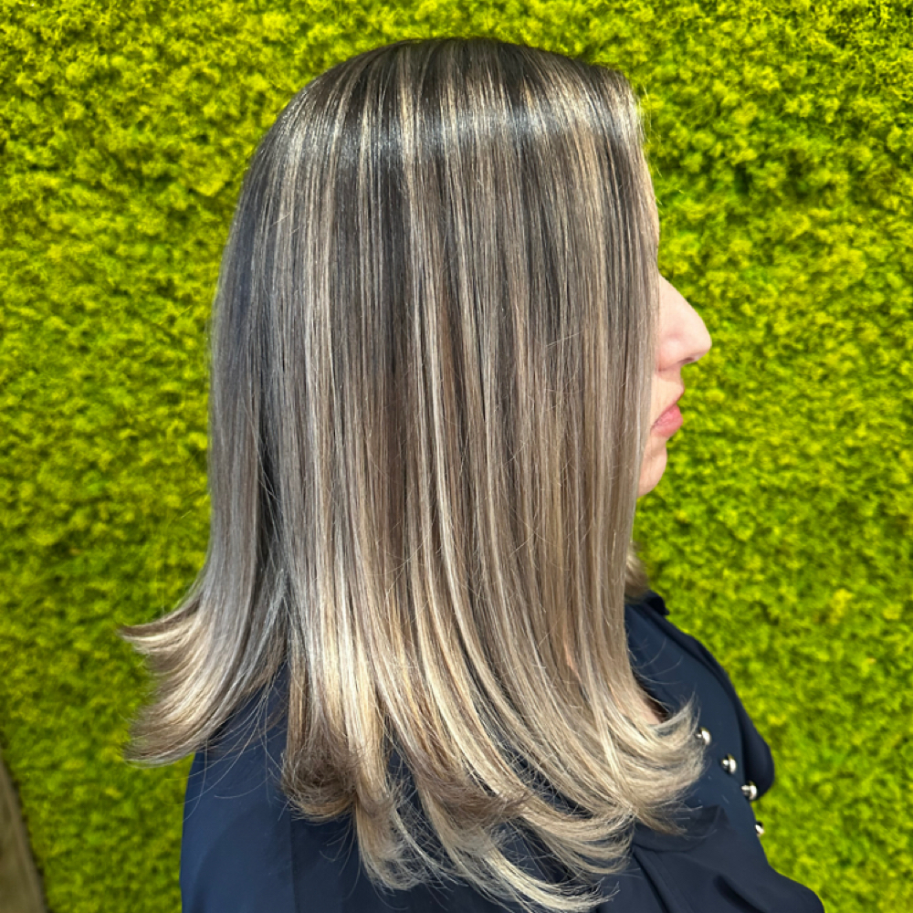 Root Tap / Shadow Root Add On at Jackie’s Divine Stylism The Art of Extensions & Beauty in Live Oak, TX