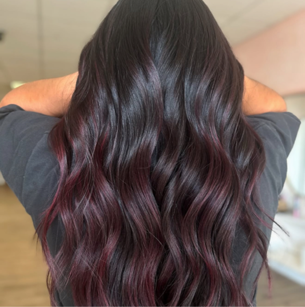 Vivids at Wildflower Beauty Salon in Sinton, TX