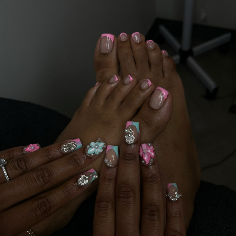 Desirable Clawz at Desirable Clawz in Hampton, GA