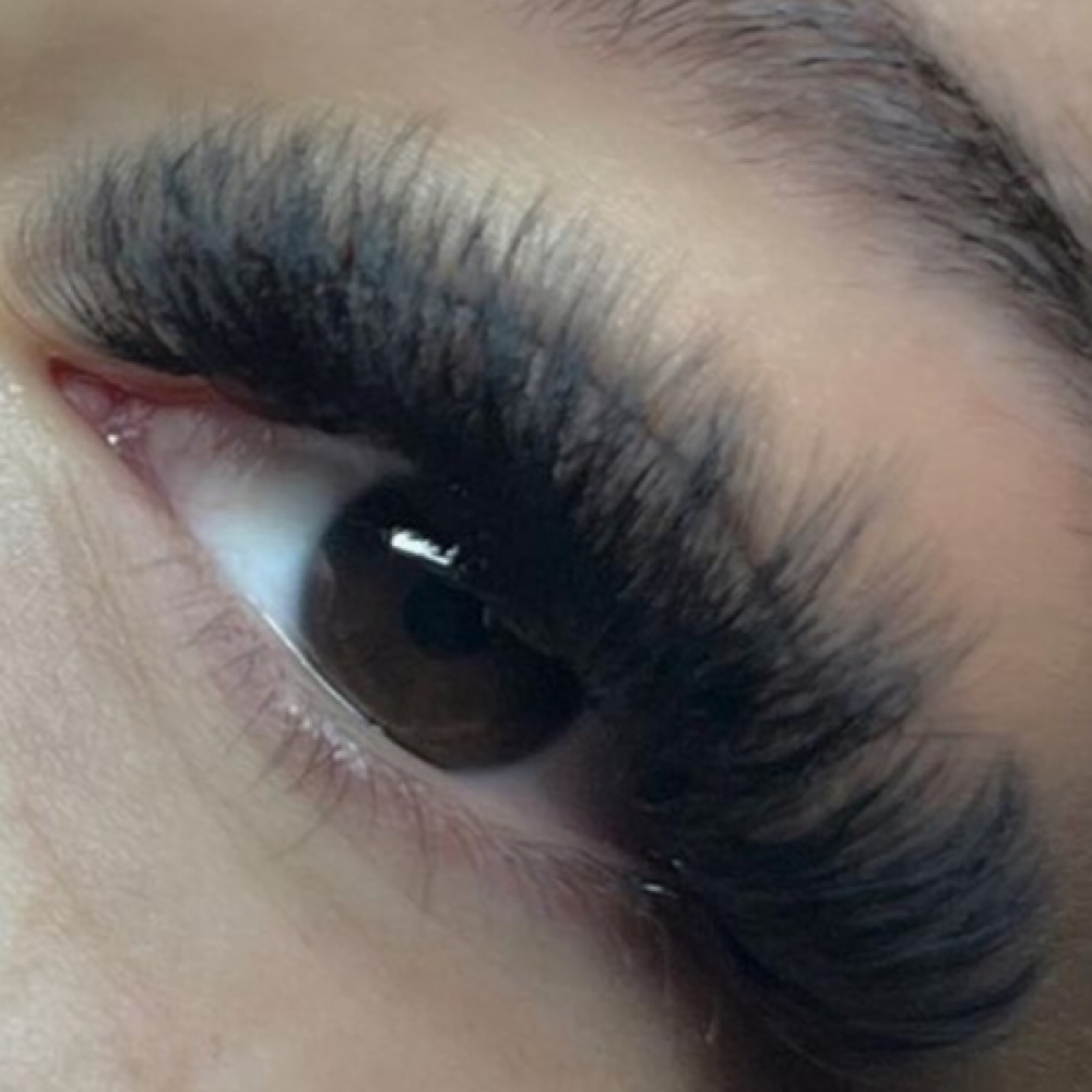 Mega Love Volume Set at LashesByLillian in Hampton, VA