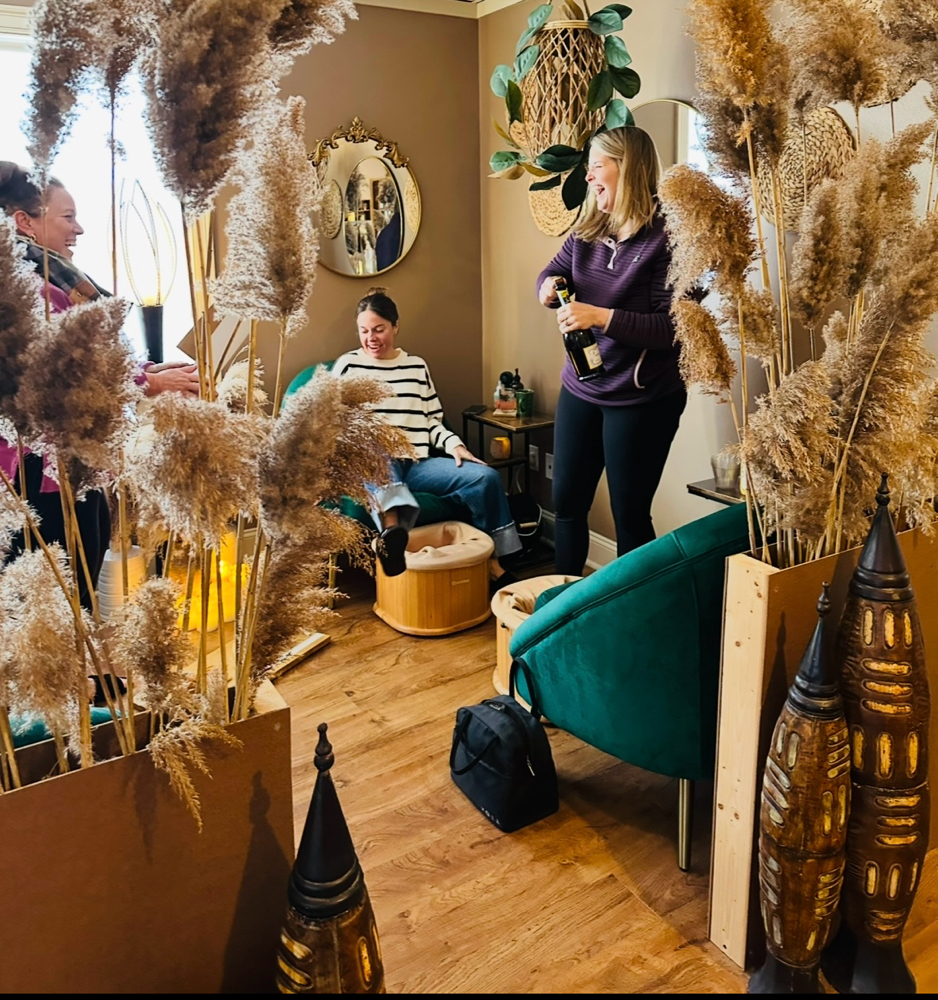 Sip, Sauna & Mask For Three