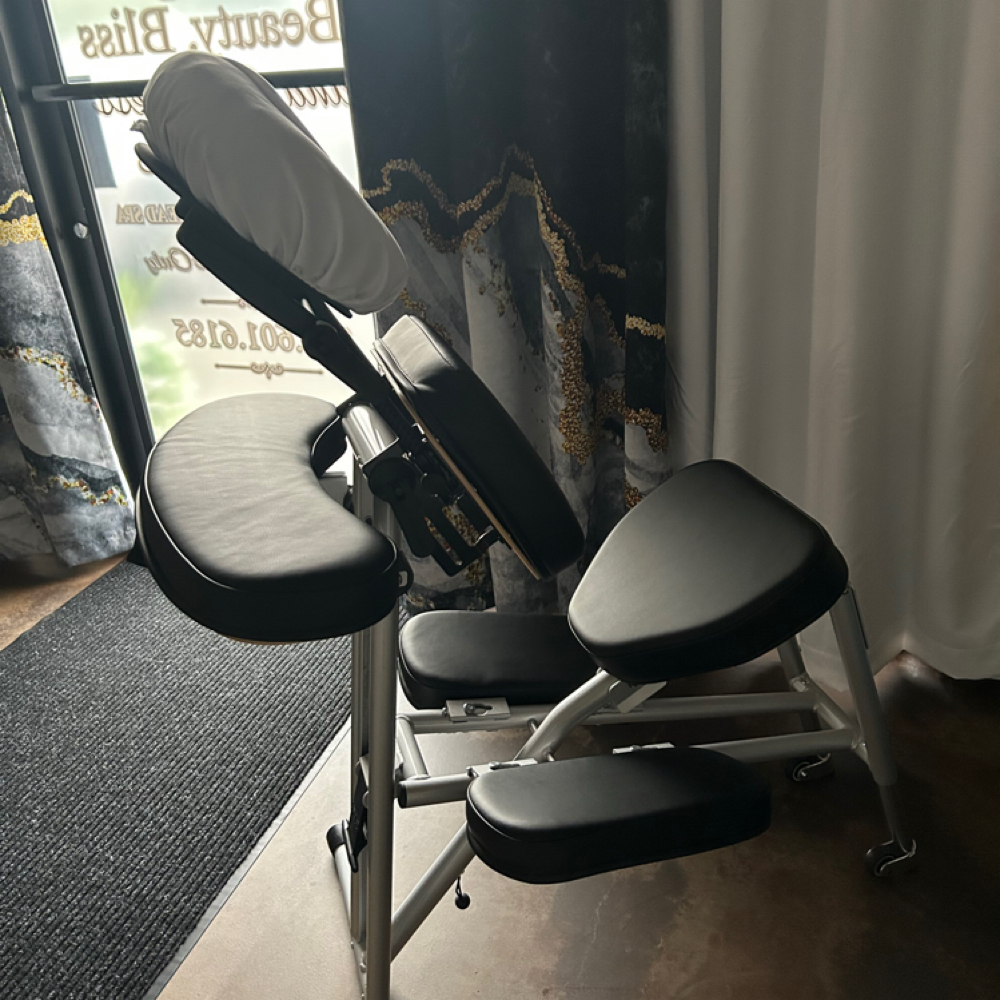 30 Minute Chair Massage at Beauty, Bliss and Wellness LLC in Rainsville, AL