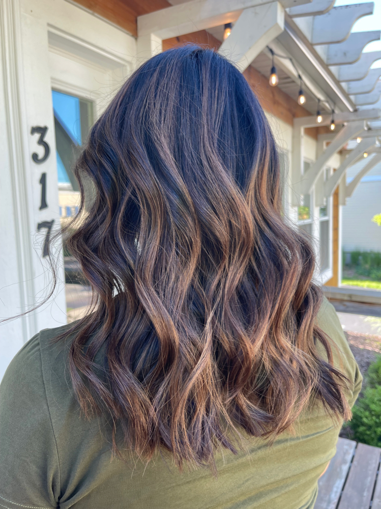 Root Touch Up + blowdry