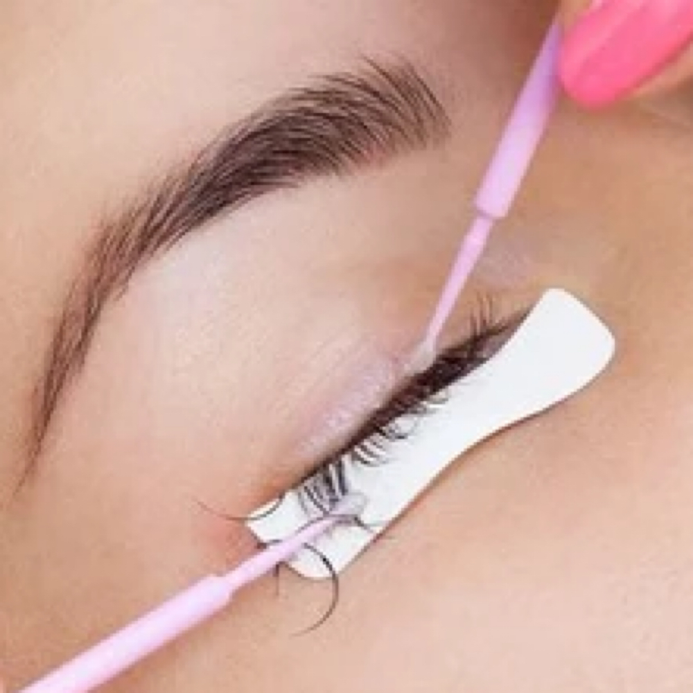 Lash Removal at Socal Esthetix in Covina, CA