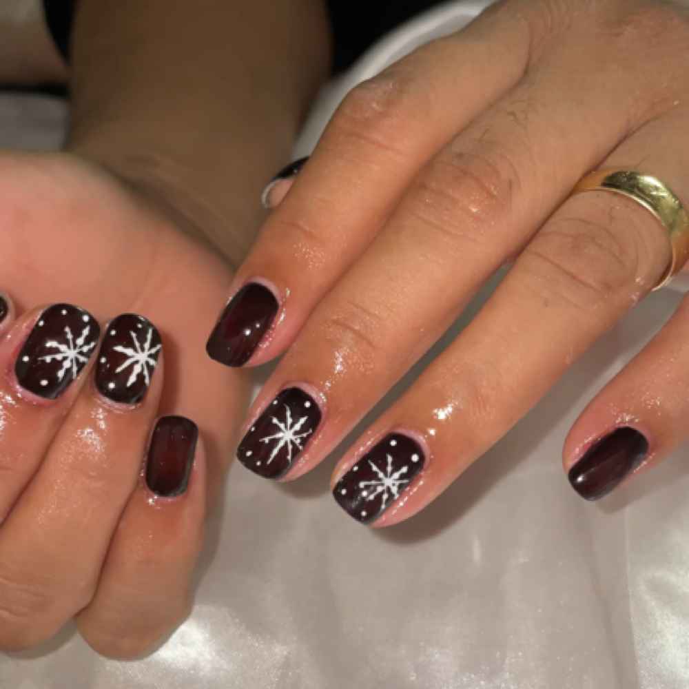 Manicure at Glambeautybyml in Morristown, TN