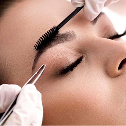 Diseno y Perfilado de Cejas