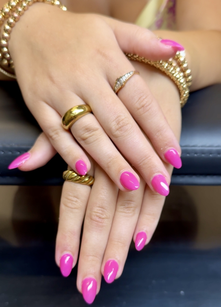 Manicure w Builder Gel Overlay