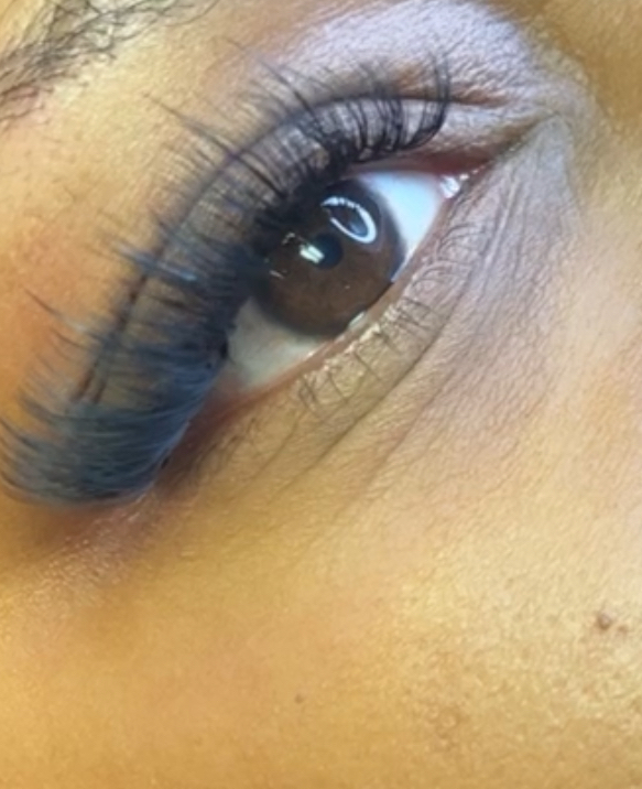 Hybrid Set Options at Lashed By SkyJanae in Baton Rouge, LA