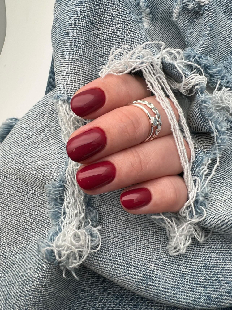 Gel manicure
