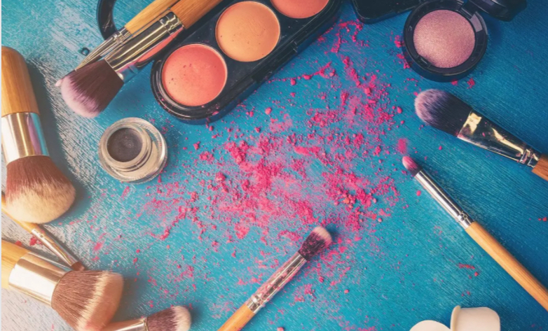 Make -Up Application