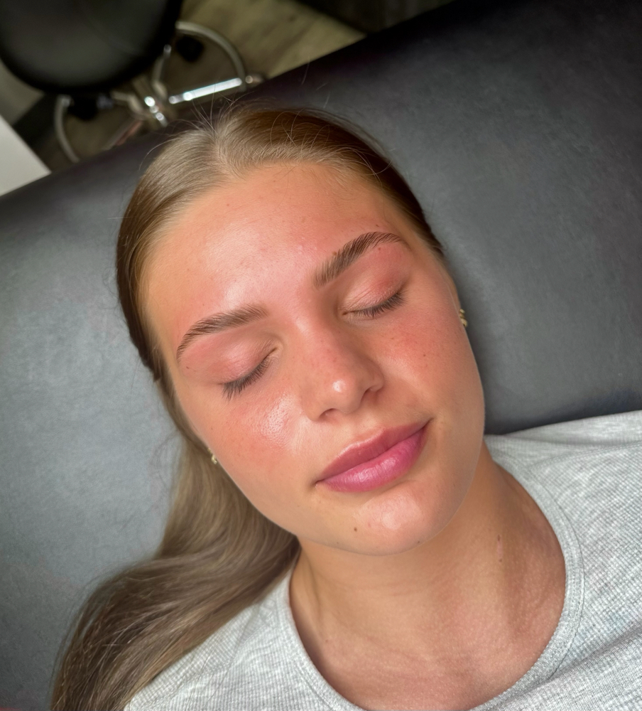 Brow Wax And Tint