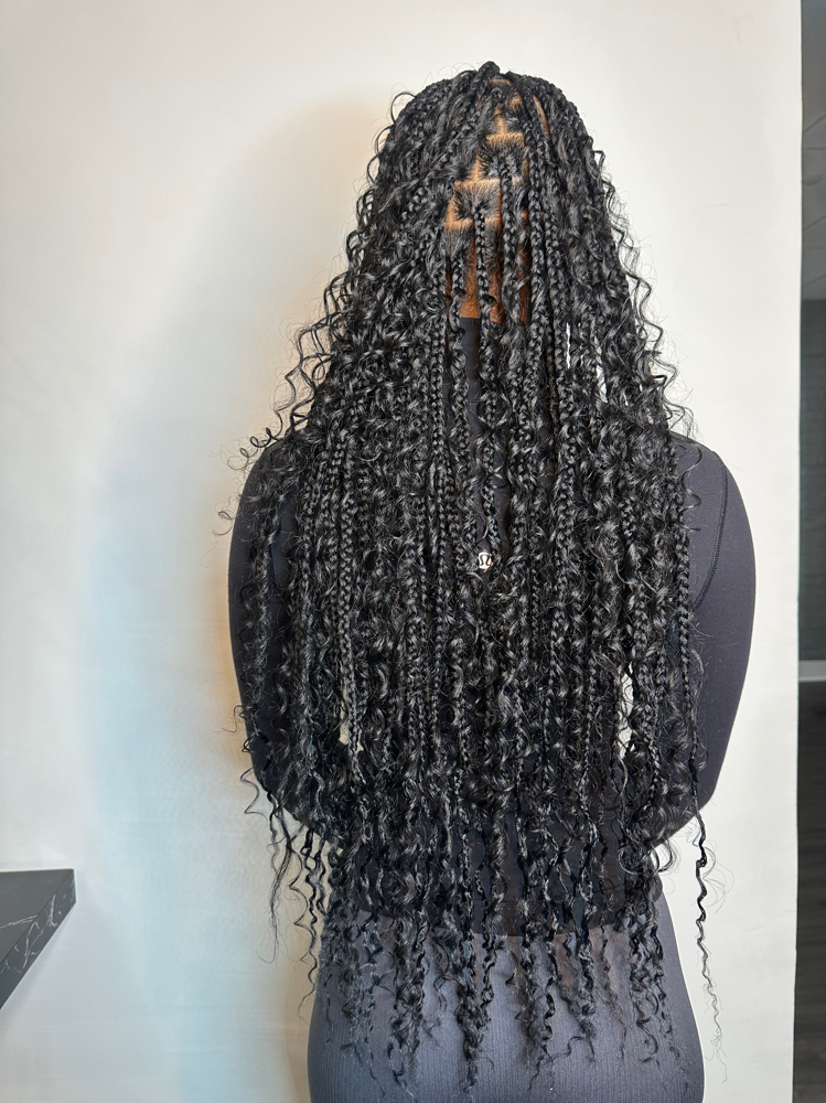 Knotless Boho Braids
