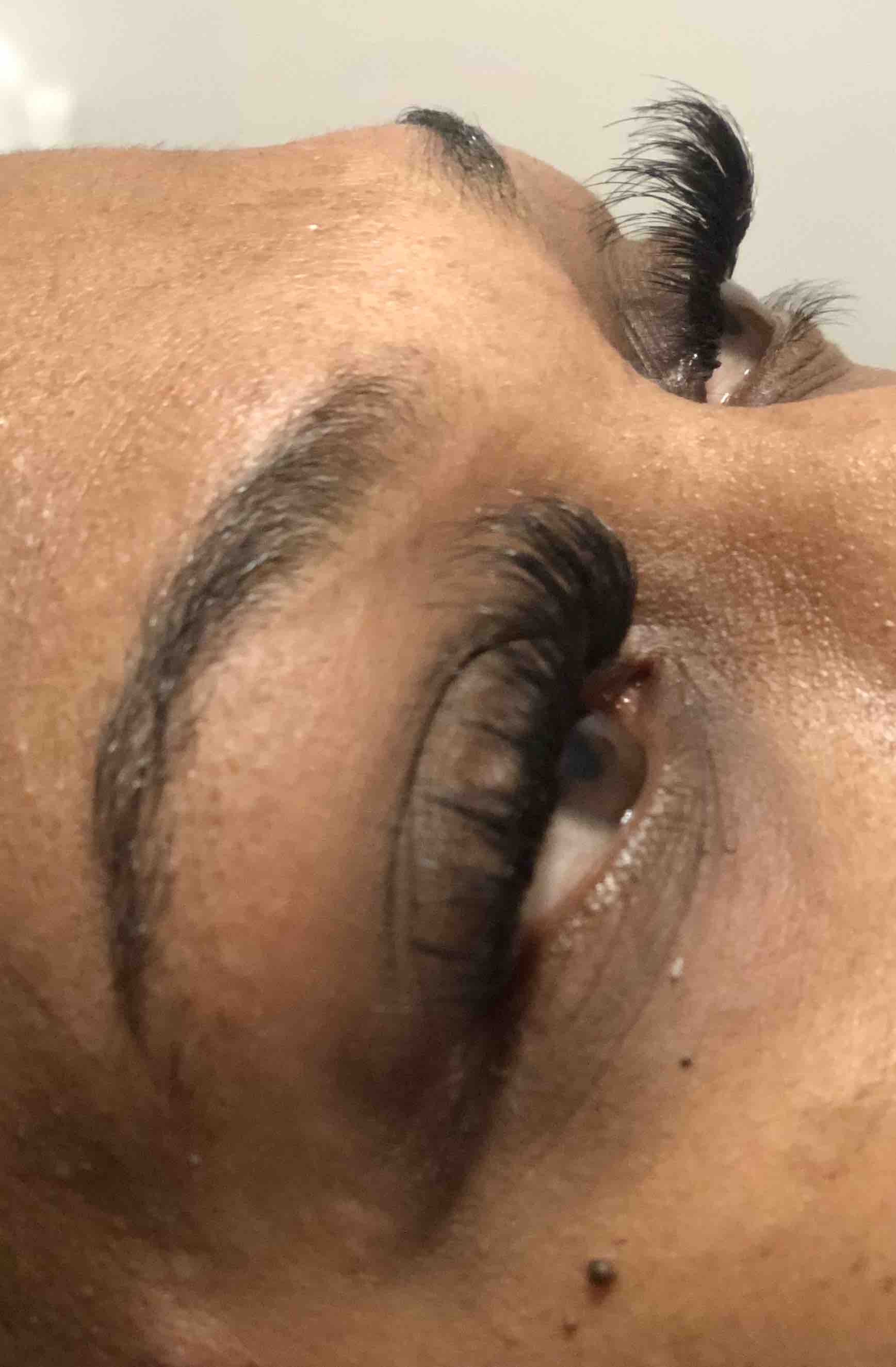 Eyelash Clusters