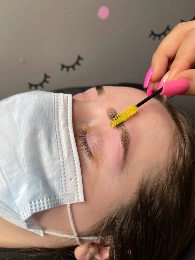 Brow Tint