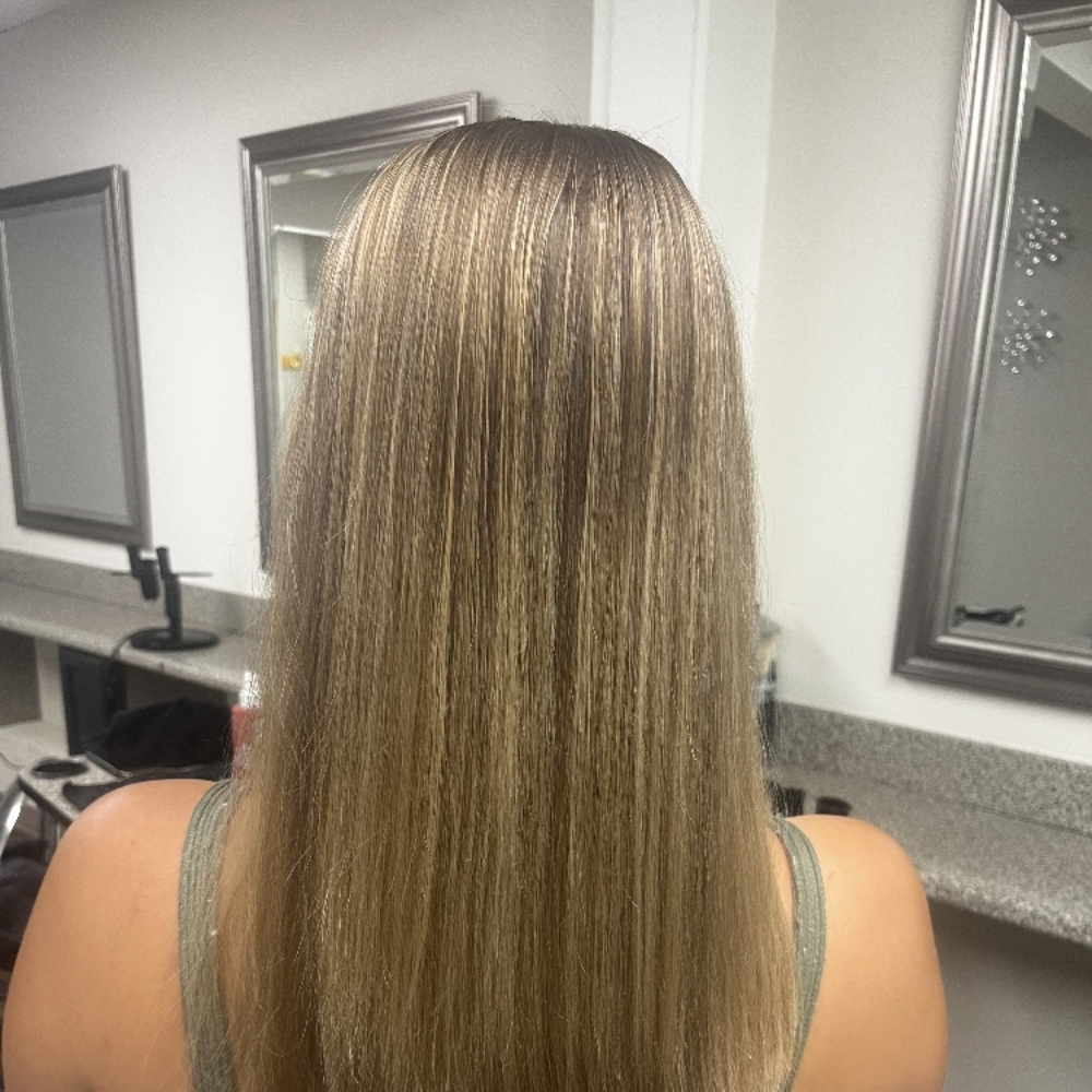 TEEN HAIR CUTS 13 TO 18 YEARS at Fingers N Faces hair salon and nail spa. in Villa Park, IL