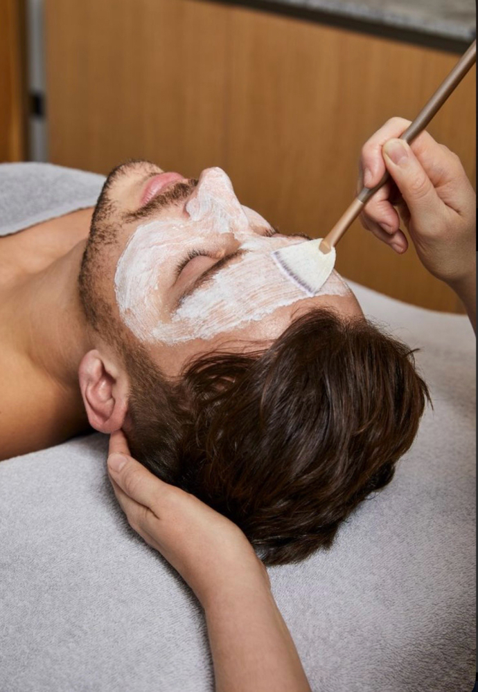 Gentlemen’a Facials