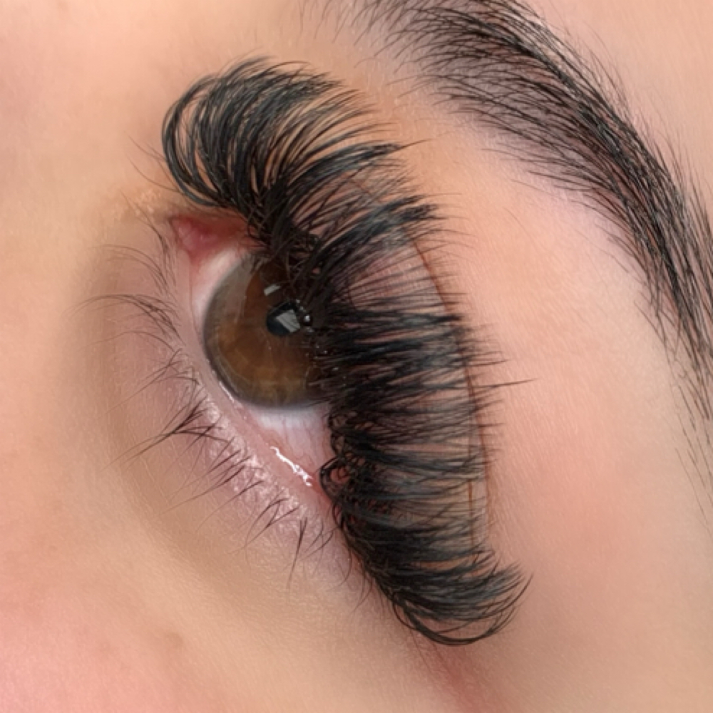 Hybrid Set at Ace Lashes by Ana in Odessa, TX