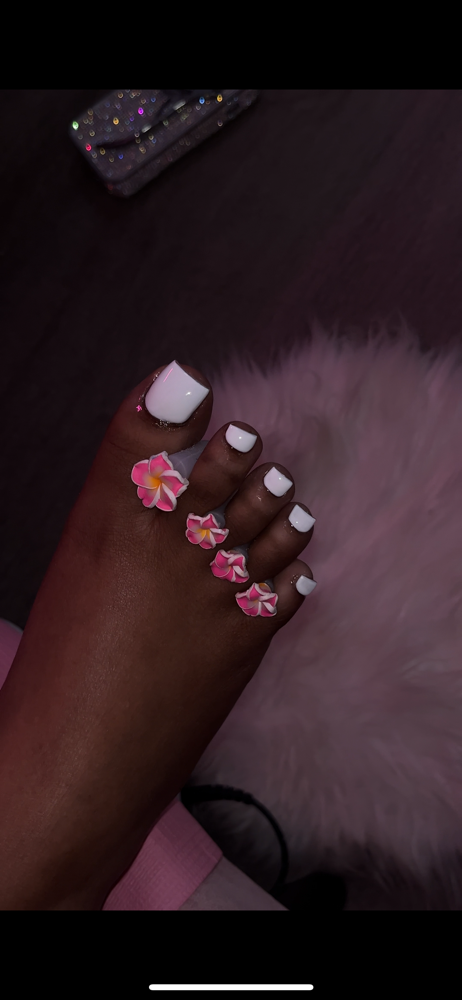 basic toes 💕