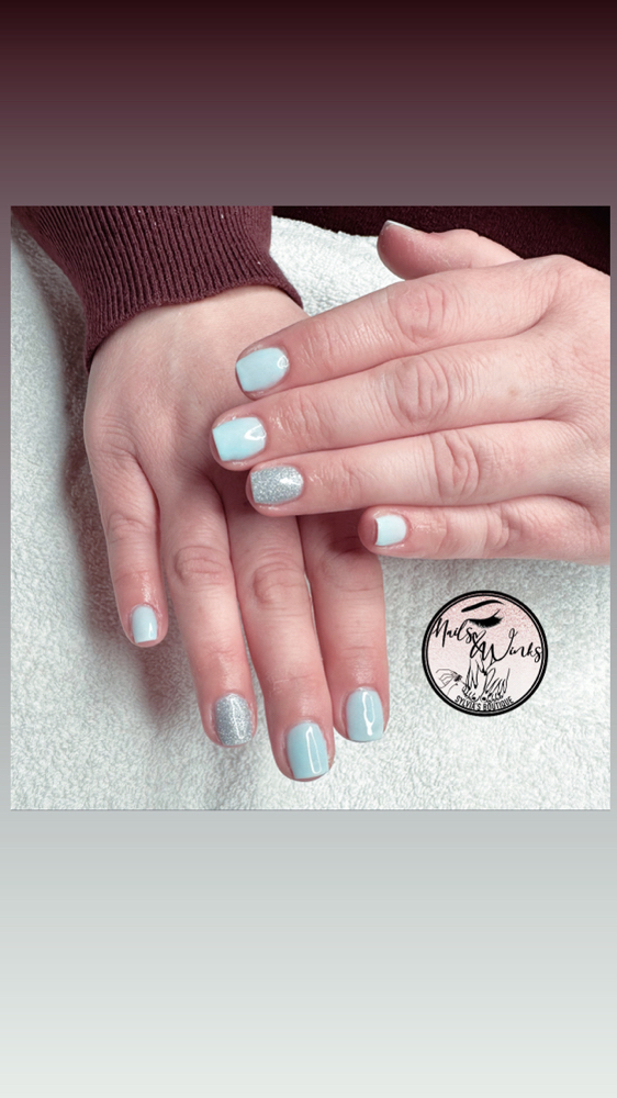 No Chip Manicure