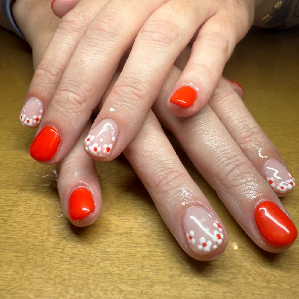 Add On: Simple Nail Art at Gemz Nail Bar in Fredericksburg Va, VA