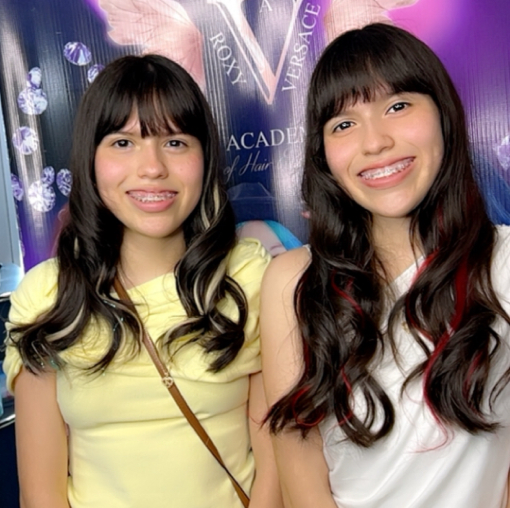 Mechas de Poder: Tu luz, tu reinado at RoxyStudioATX & MIAVERSACEACADEMY in Austin, TX