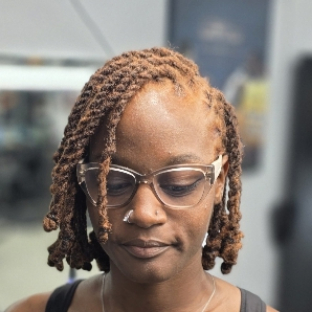 Color Permanent at Wildbeautylocs LLC in Orange Park,, FL