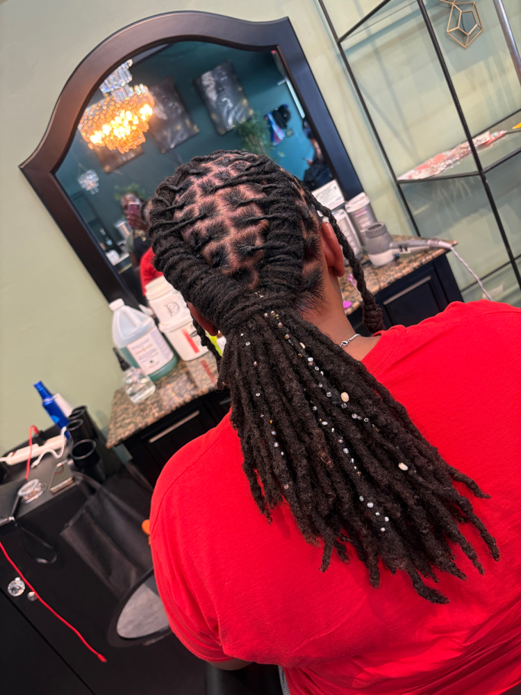 Retwist & Stylez at LocsByJoy in Charlotte, NC