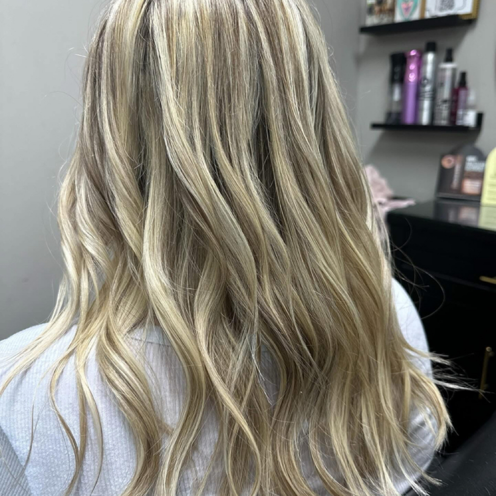 Full Foil/Highlight at Maison de Couleur in Starkville, MS