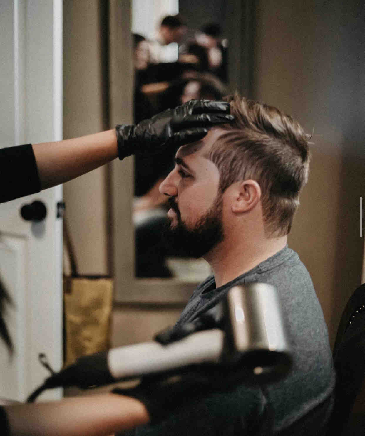 Mens Haircut, Shampoo & Style