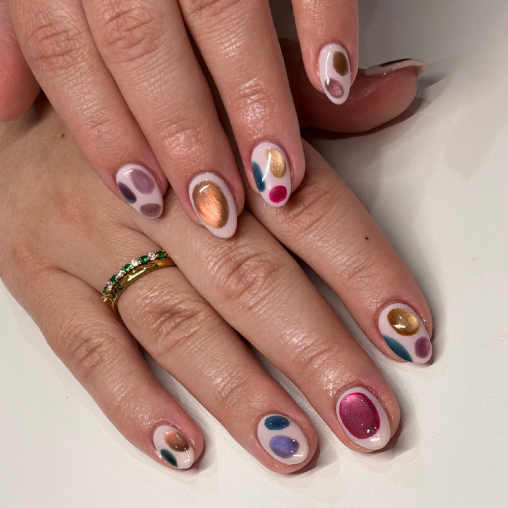 Moderate art per nail at KV Nails Studio in Burnsville, MN