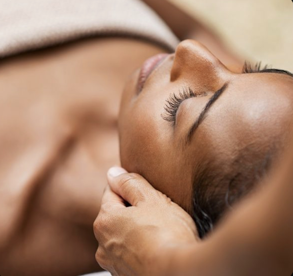 S8BC Signature Facial
