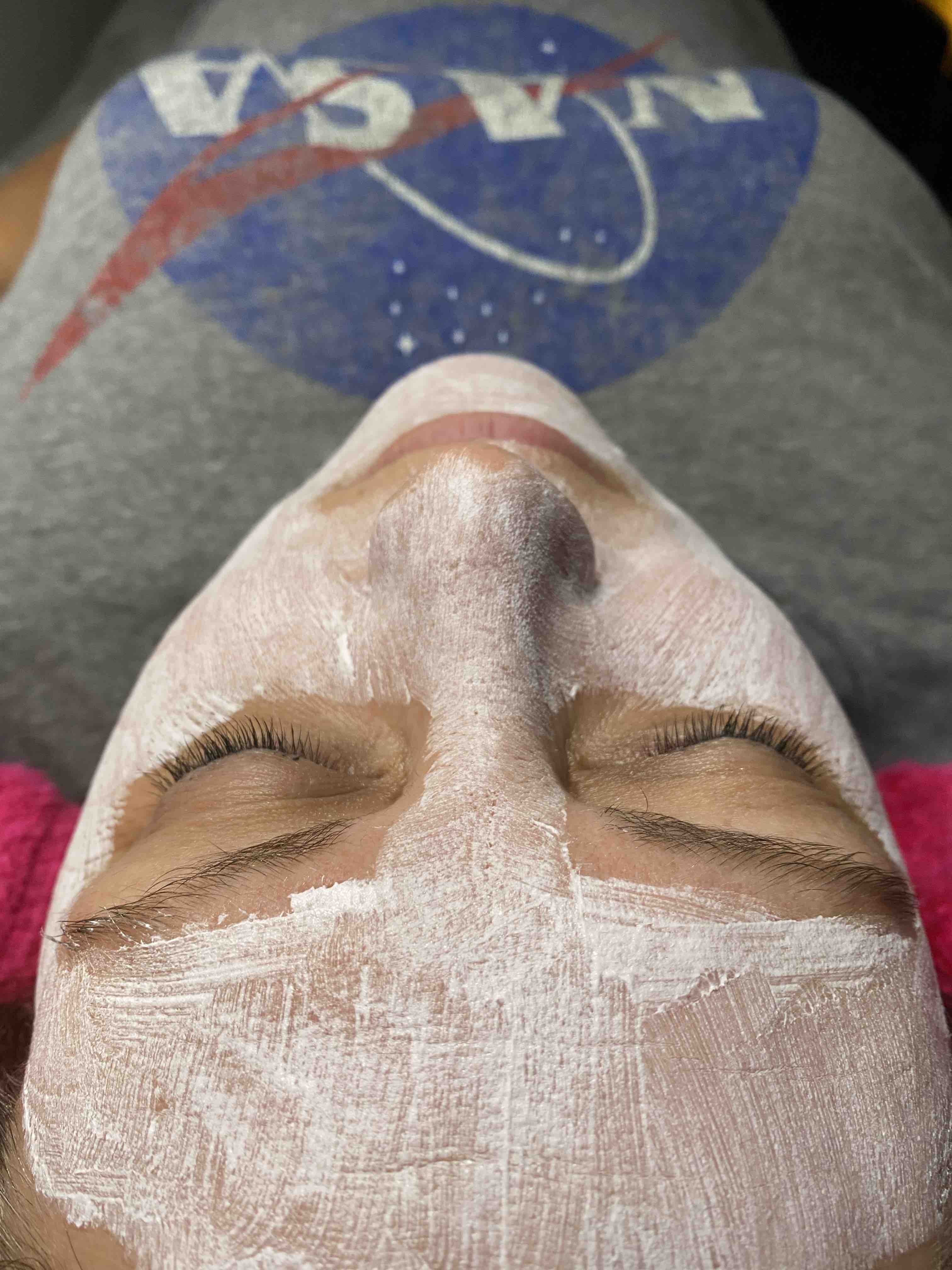 90 Min Customized Facial