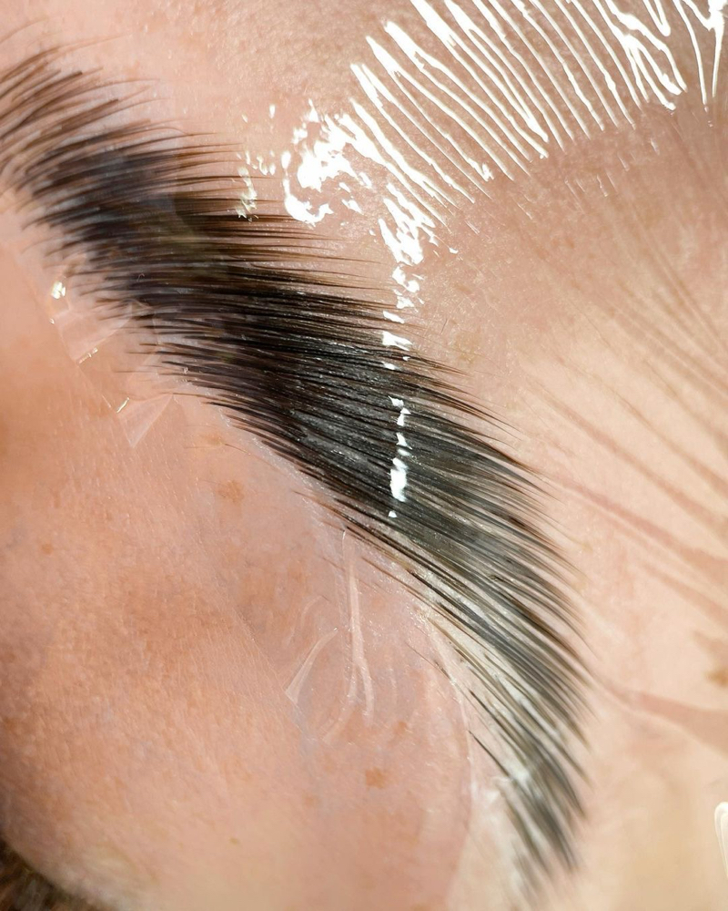 Brow Lamination, Tint & Sculpt