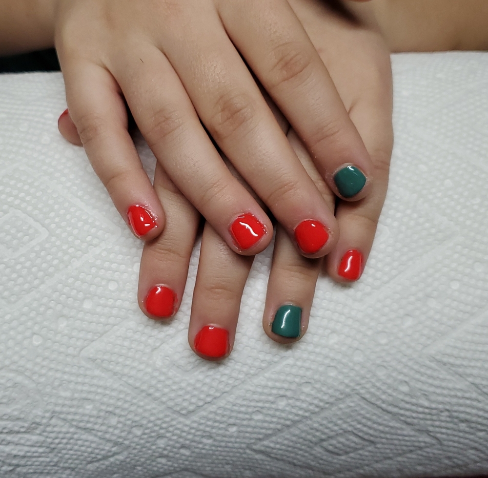 Childrens Nail Service