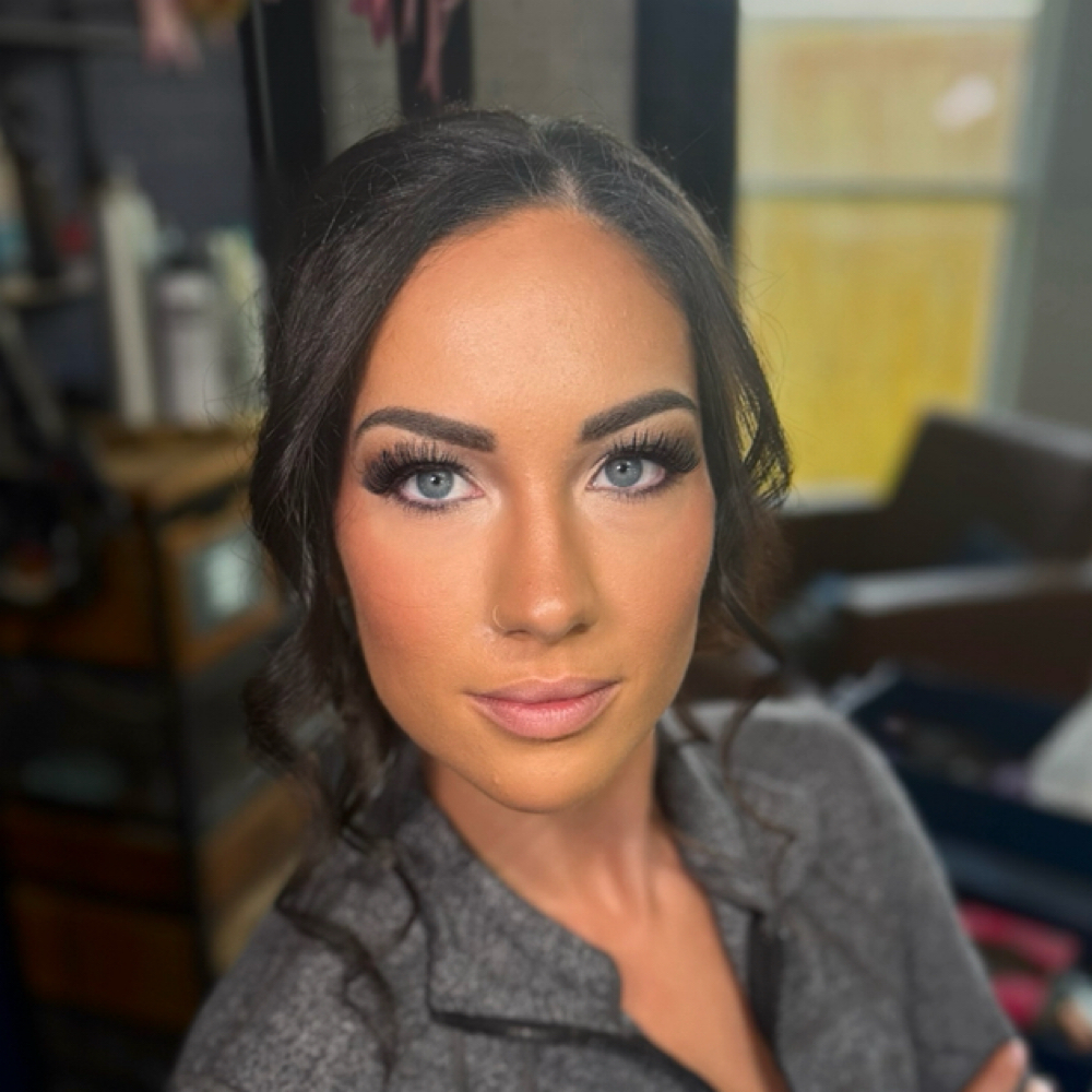 Full Face Makeup With Lashes at Shelby Kay Hair Artist 🩷 in Temple, TX