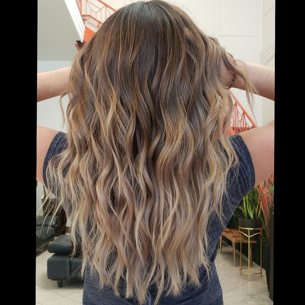 Curls/ Beach Waves