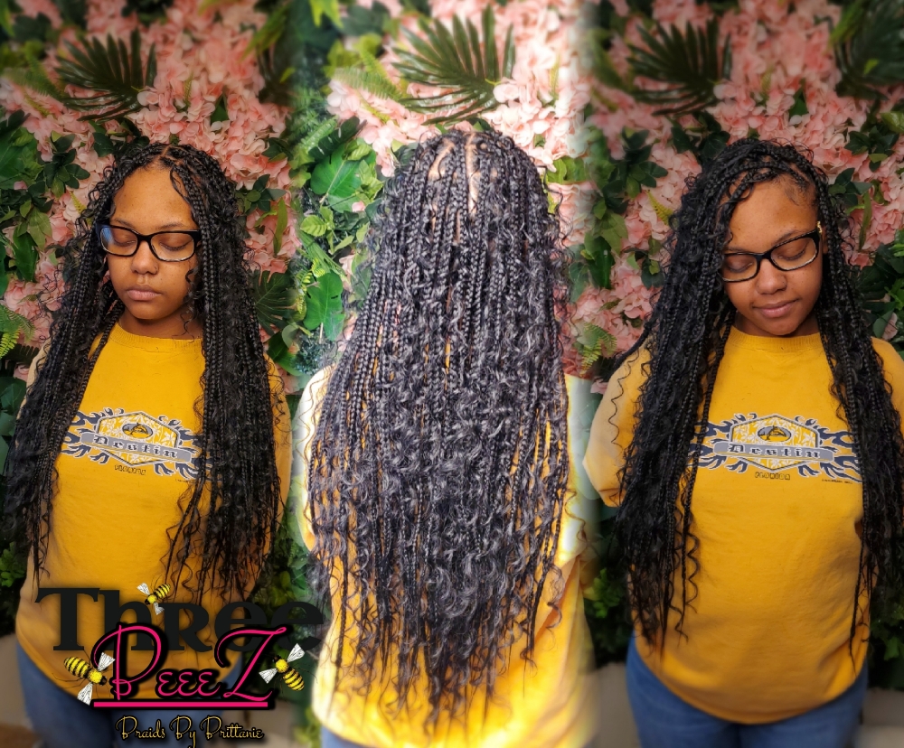 WL Medium Bohemian Knotless Braids