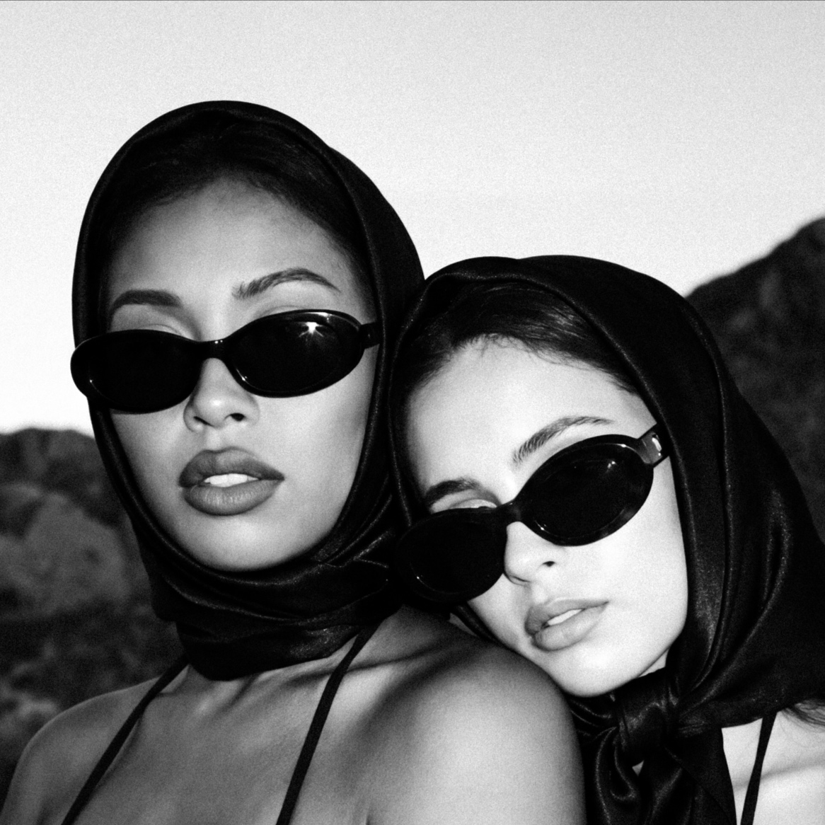 V-DAY -The `Eclat Veil