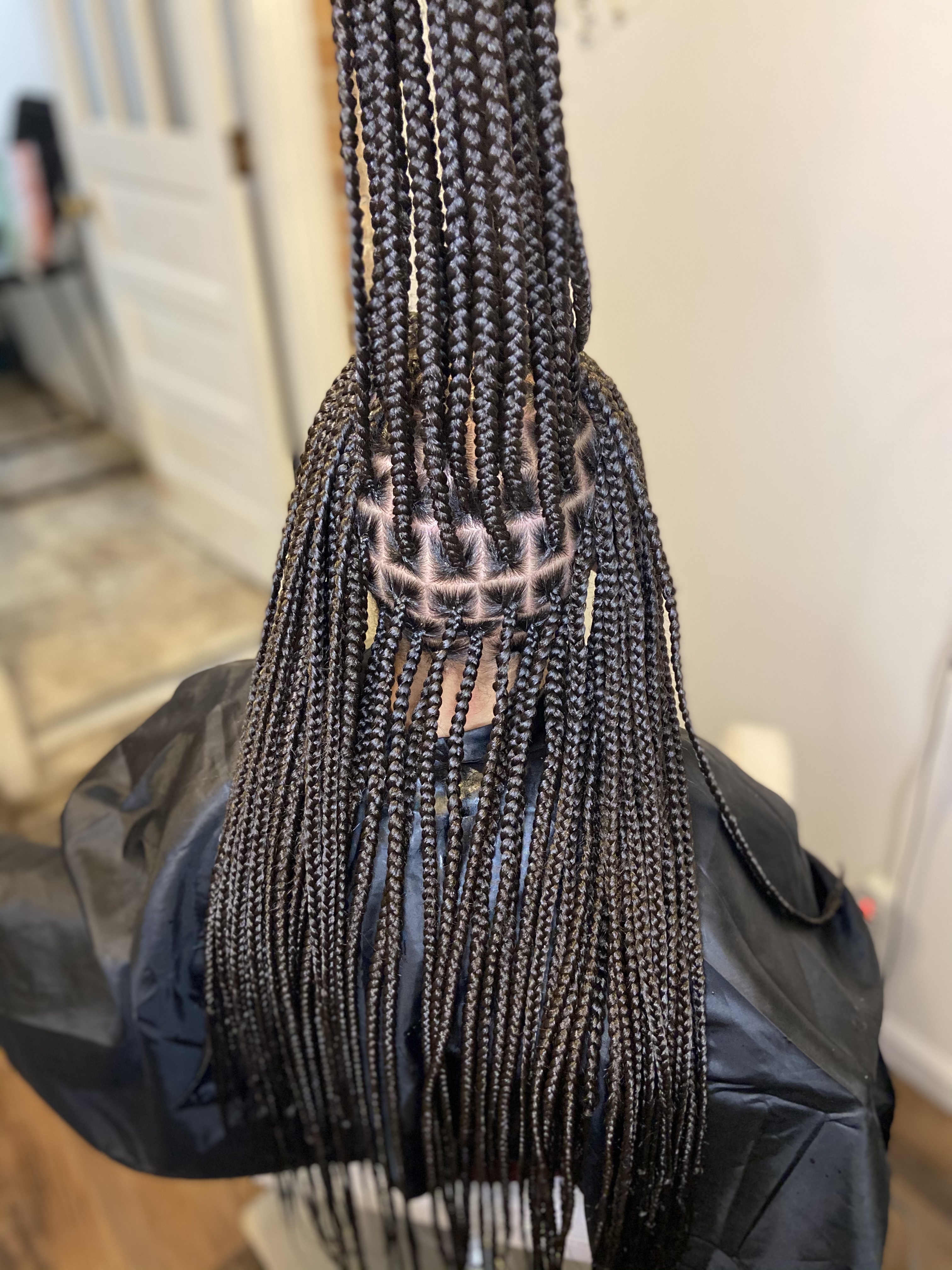 Knotless Braids - Medium