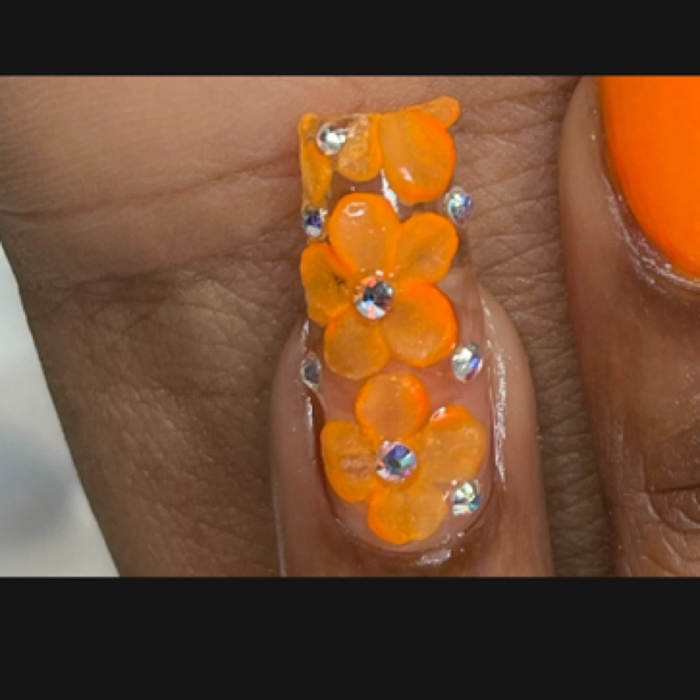 All Nails Polka Dot Bling at Queen’z & King’z Barber Salon in Murrieta, CA