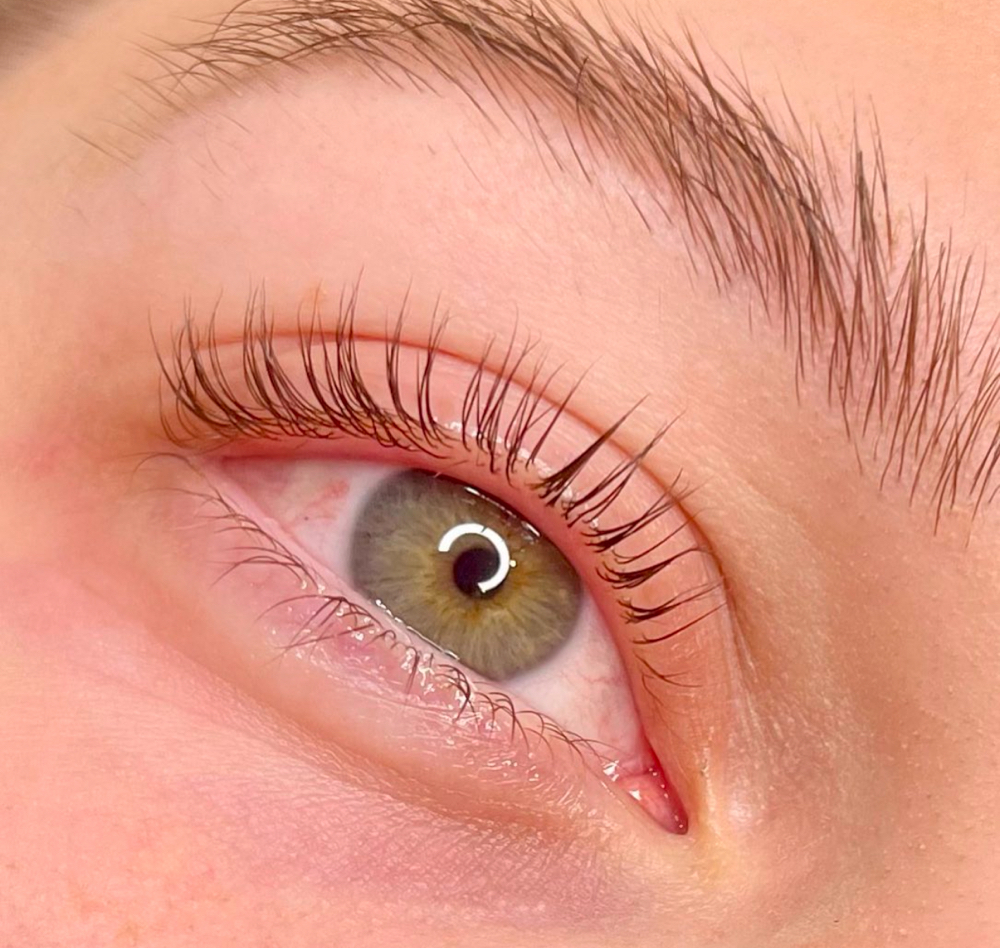Lash Lifting