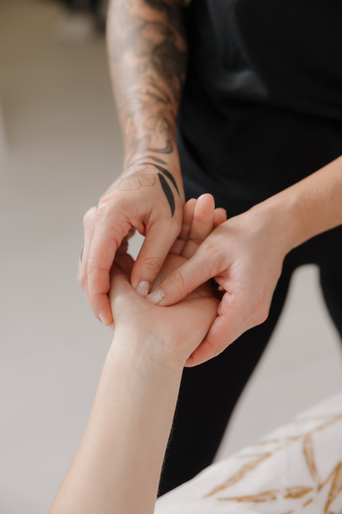 Full-Recovery Prenatal Massage